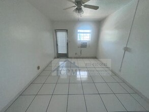 120 Isle of Venice Dr in Fort Lauderdale, FL - Building Photo - Building Photo