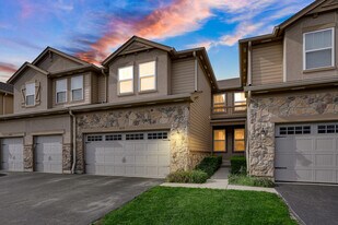 1877 Crenshaw Cir in Vernon Hills, IL - Building Photo