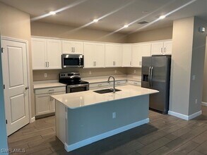 13838 Hunter Oak Dr in Ft. Myers, FL - Building Photo - Building Photo