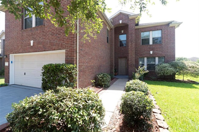 property at 2202 Crossmill Ln