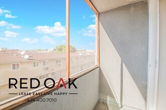 8309 Cedros Ave in Los Angeles, CA - Building Photo - Building Photo