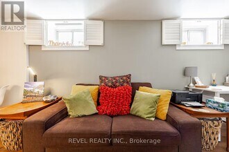 16 A Denison Ave in Toronto, ON - Building Photo - Building Photo