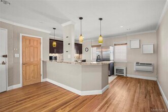 79 Wiltshire Rd in Scarsdale, NY - Building Photo - Building Photo