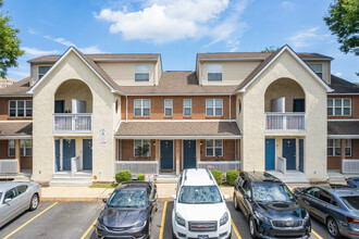 River Commons in Wilmington, DE - Foto de edificio - Building Photo