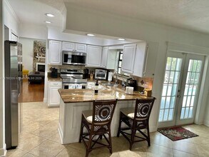 2515 SE Petit Ln in Port St. Lucie, FL - Building Photo - Building Photo
