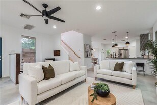 1606 Morgan Ln in Austin, TX - Building Photo