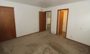 1924 Hayes Ave in Racine, WI - Building Photo - Building Photo