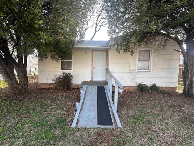 3013 Lebanon Rd in Wichita Falls, TX - Building Photo - Building Photo