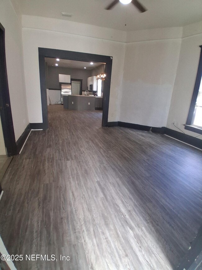 2005 Morehouse Rd in Jacksonville, FL - Building Photo - Building Photo