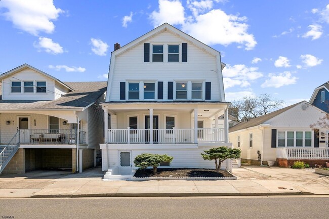 property at 3 N Surrey Ave