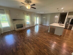 261 Fenwick Farms Dr in Lagrange, GA - Building Photo - Building Photo