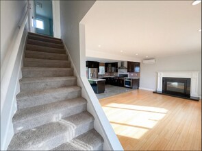 400 Santa Maria Dr in Fairfield, CA - Building Photo - Building Photo