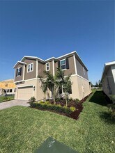 1918 Clear Sky Dr in Kissimmee, FL - Building Photo - Building Photo