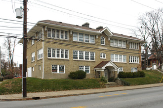 The Ivanhoe Apartments in Louisville, KY - Building Photo - Building Photo