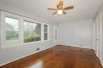 309 E Meadow Dr in Athens, GA - Foto de edificio - Building Photo