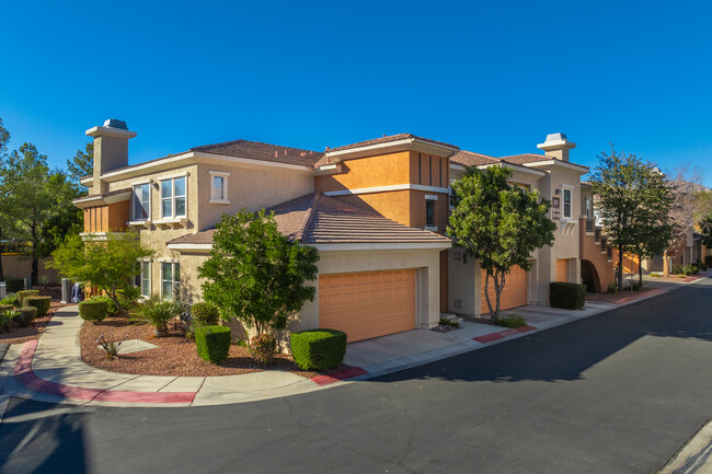 Deerfield in Las Vegas, NV - Building Photo - Building Photo