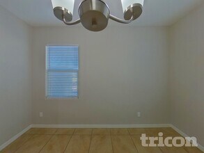 40209 W Walker Wy in Maricopa, AZ - Foto de edificio - Building Photo