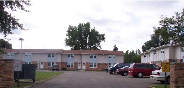 Riverstone Apartments in Huron, SD - Building Photo