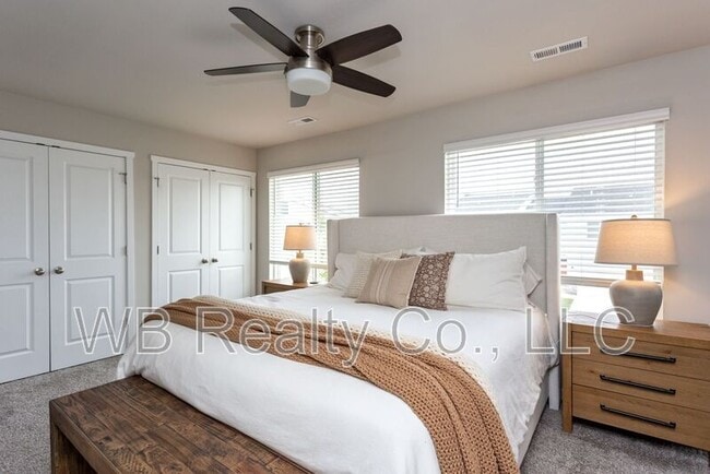 property at 9750 Turnpoint Dr