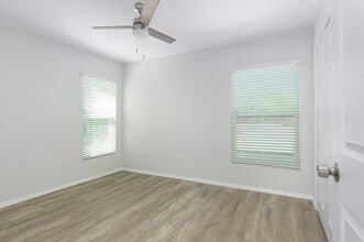 4456 21st St N in St. Petersburg, FL - Building Photo - Building Photo