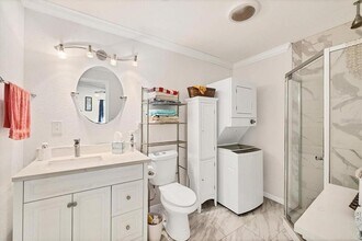 690 Percheron Cir in Nokomis, FL - Building Photo - Building Photo