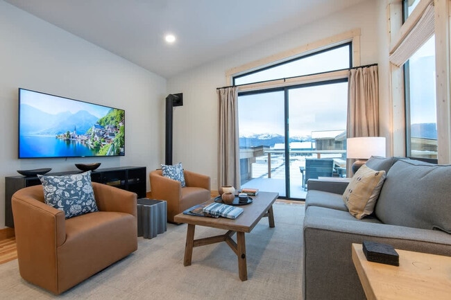 3402 Alta Vista Dr