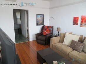 1311 N Bosworth Ave in Chicago, IL - Building Photo - Building Photo