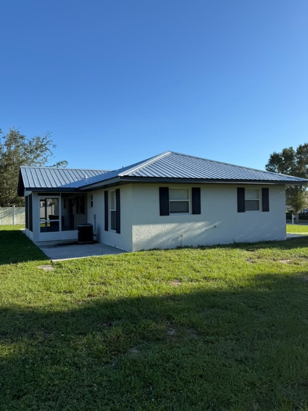 2370 Lakeview Dr in Sebring, FL - Building Photo - Building Photo