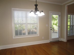 140 Cambridge Woods Dr in Mcdonough, GA - Foto de edificio - Building Photo