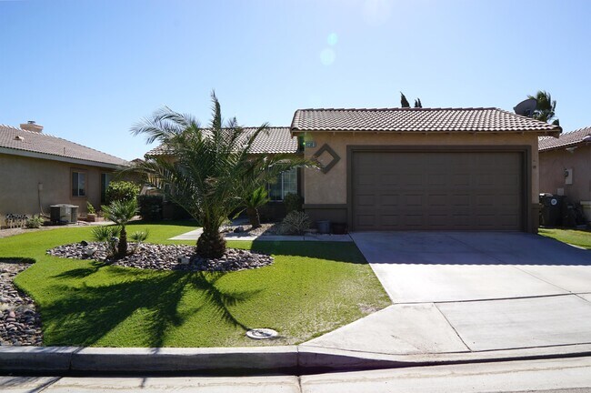 82381 Grant Dr in Indio, CA - Building Photo - Building Photo