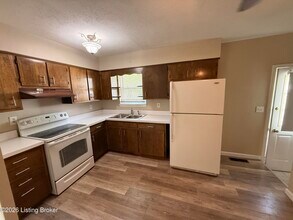 9404 Balance Ln in Louisville, KY - Building Photo - Building Photo