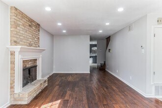 1704 San Antonio St in Austin, TX - Building Photo - Building Photo