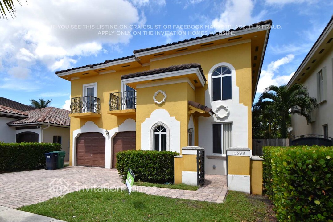 15533 SW 13th Terrace in Miami, FL - Building Photo