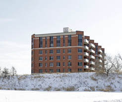 Les Tours du Château Apartments