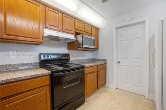1312 SE 3rd Ave in Deerfield Beach, FL - Building Photo - Building Photo