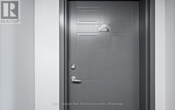 45 Goodwin Dr in Guelph, ON - Building Photo - Building Photo