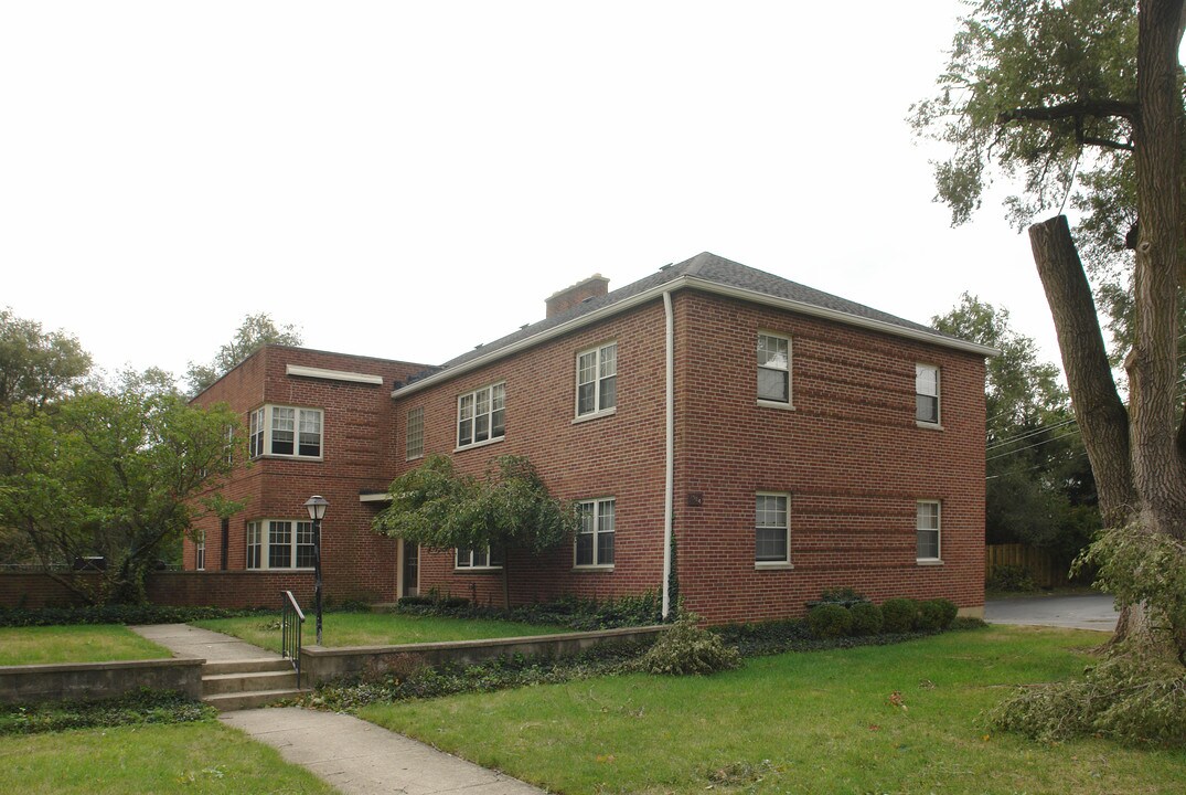 1984 Elmwood Ave in Columbus, OH - Building Photo