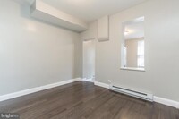 1837 E Harold St photo'