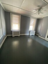 408 N Wanamaker St in Philadelphia, PA - Building Photo - Building Photo