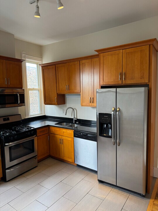 1456 N Maplewood Ave in Chicago, IL - Building Photo