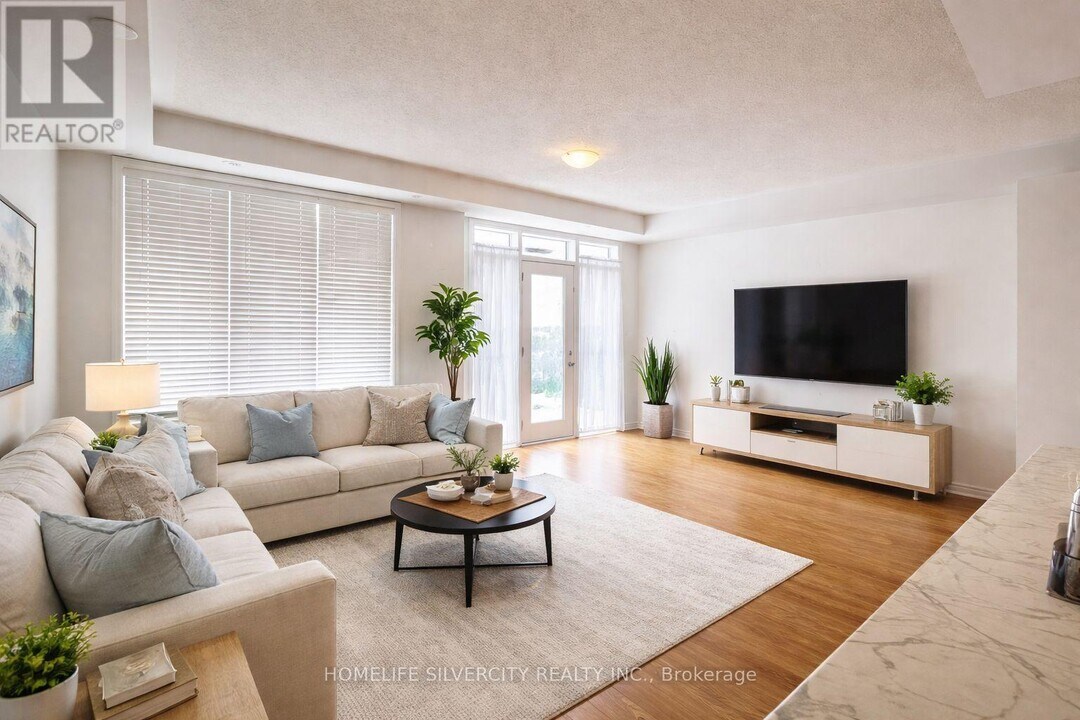 13 Springdale Ave in Caledon, ON - Building Photo