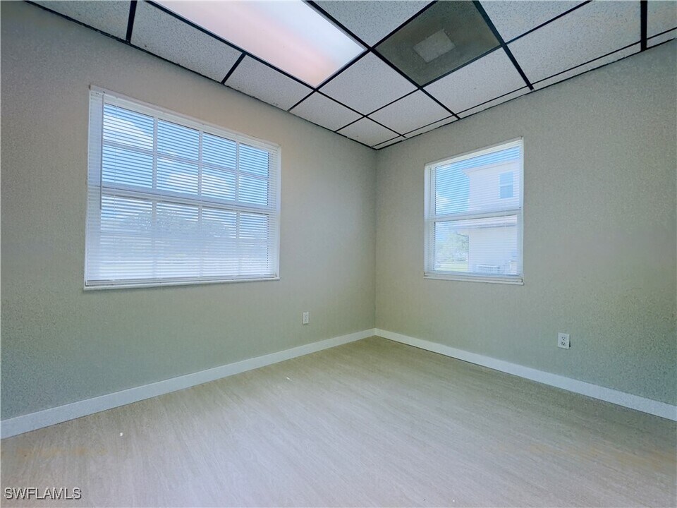 14938 Wise Way in Ft. Myers, FL - Building Photo