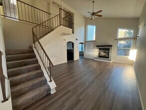 5204 Edwards Dr NE, Unit D53 in Albuquerque, NM - Building Photo - Building Photo