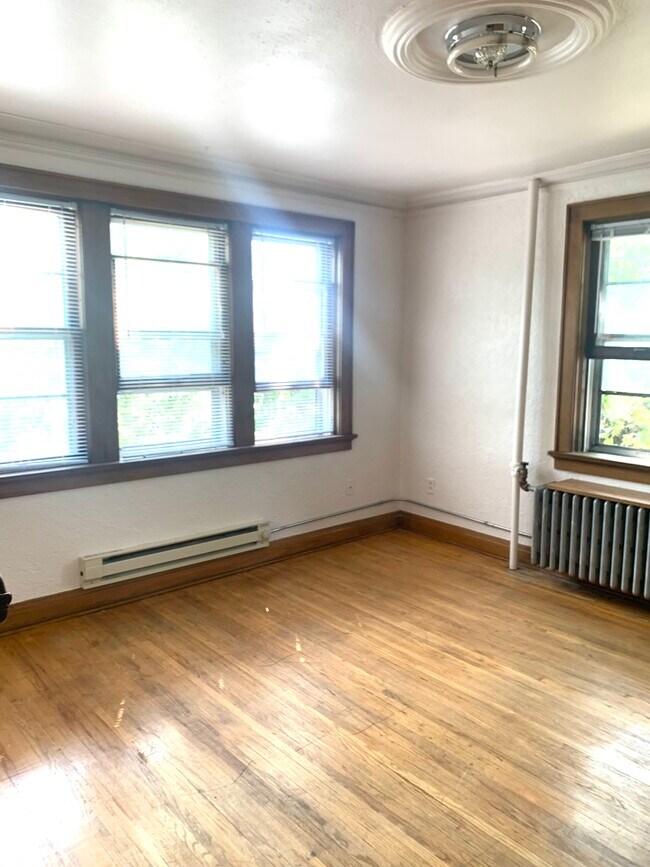 520 3rd St N Apartments and Nearby Fargo Apartments For Rent Fargo, ND