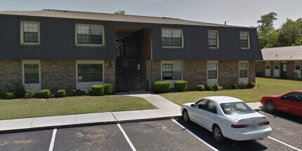 401 Dogwood Dr in Hartford, AL - Building Photo - Building Photo