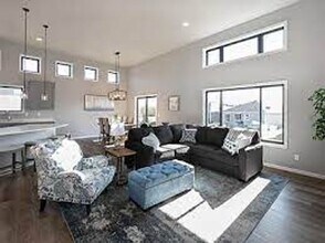 5257 8th Ct W in West Fargo, ND - Building Photo - Building Photo