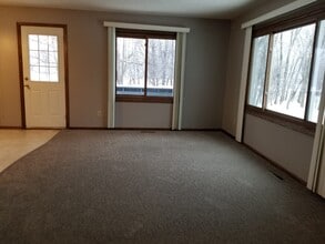 7361 France Ave N in Brooklyn Park, MN - Building Photo - Building Photo