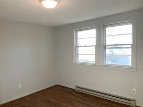 1110 S Main St-Unit -2 in Kannapolis, NC - Building Photo - Building Photo