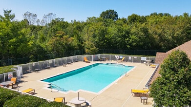 Rollingwood Apartments in Lebanon, TN - Building Photo - Building Photo