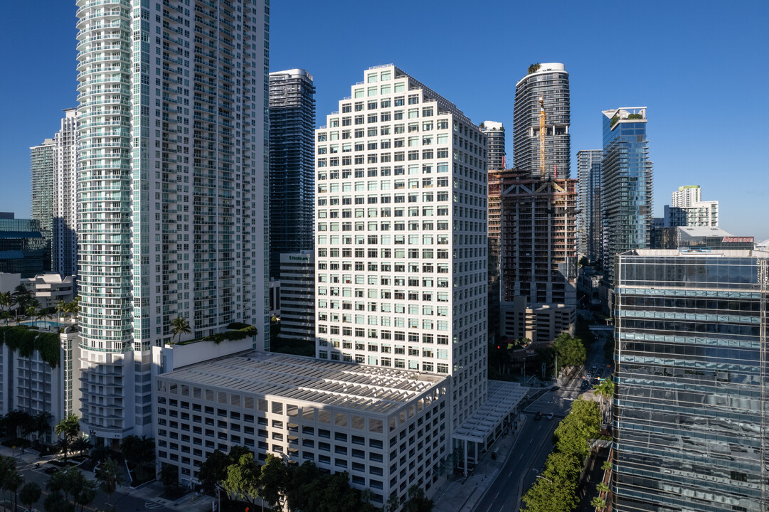 Four Ambassadors Tower 4 in Miami, FL - Building Photo